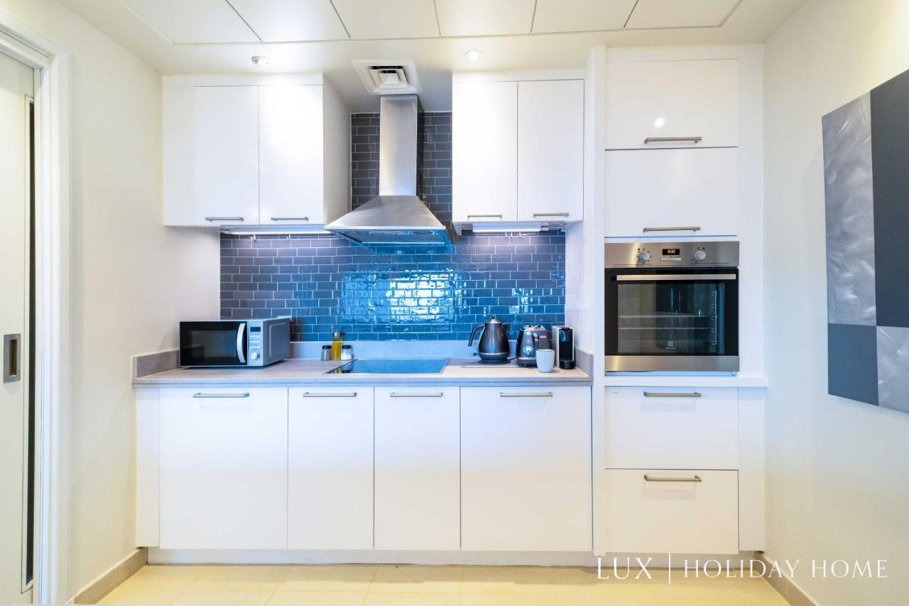 Lux Marina Promenade Penthouse Suite Дубай Екстериор снимка