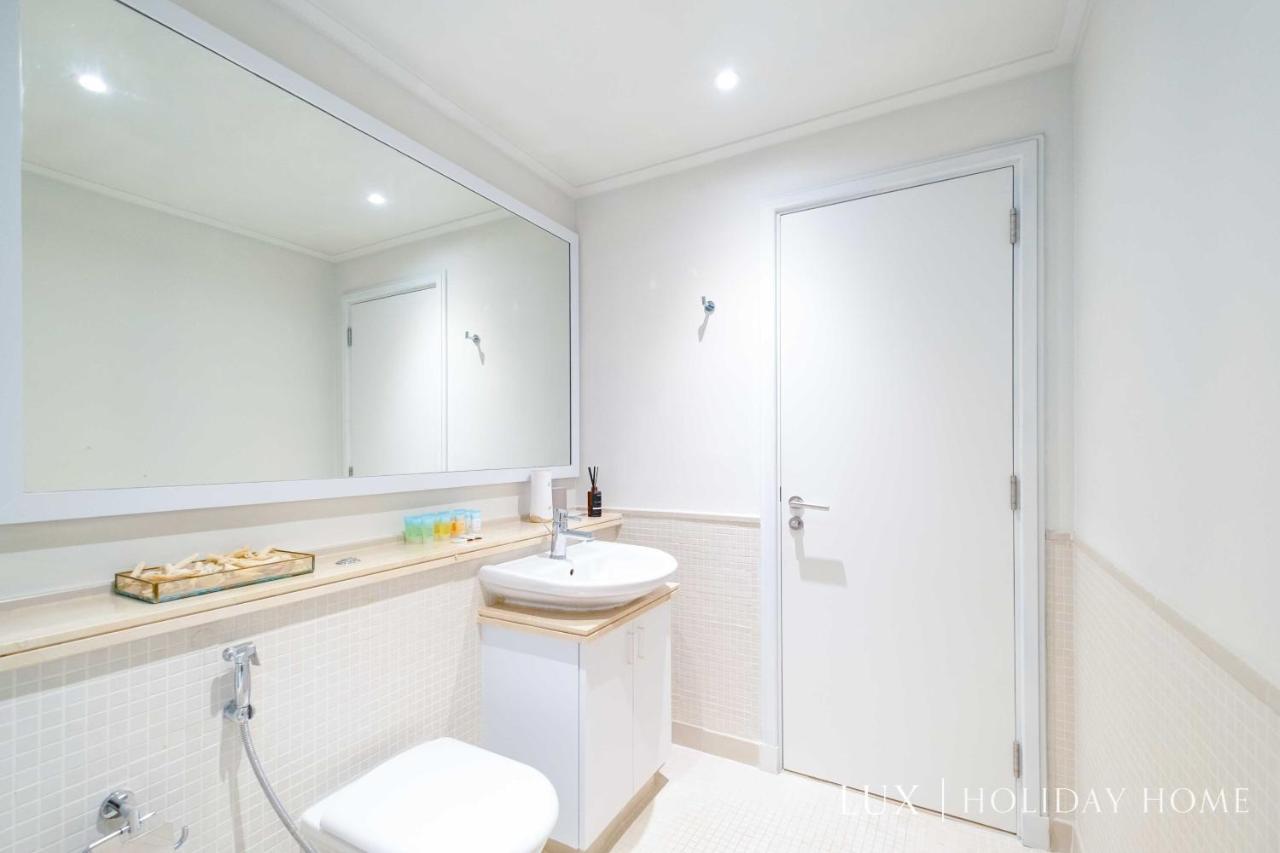 Lux Marina Promenade Penthouse Suite Дубай Екстериор снимка