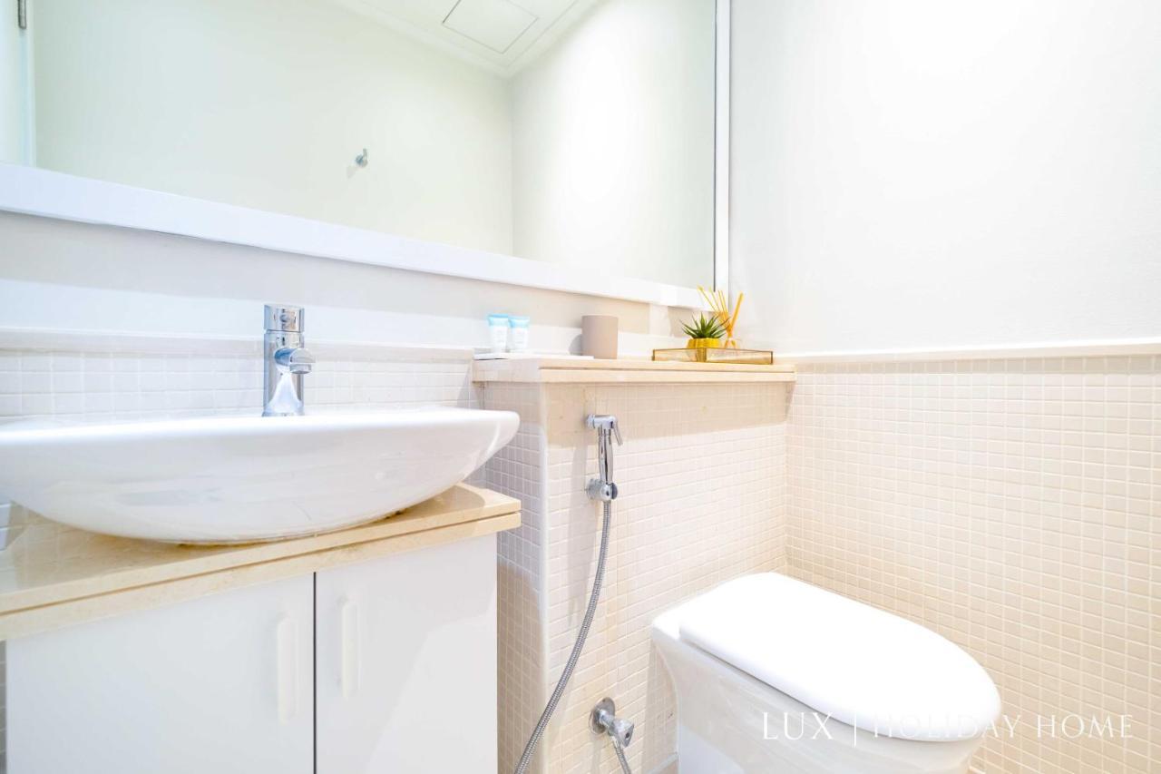 Lux Marina Promenade Penthouse Suite Дубай Екстериор снимка