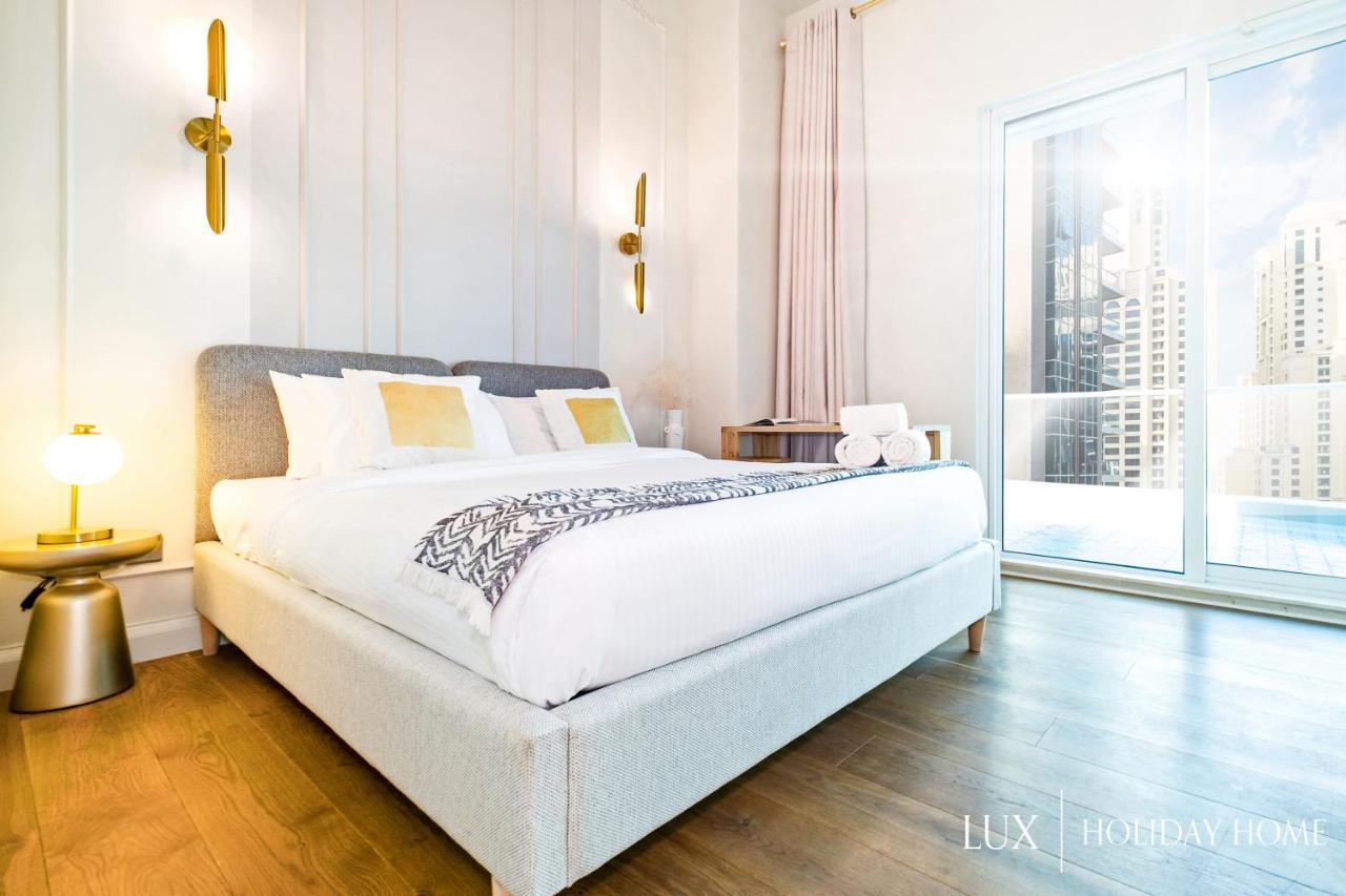 Lux Marina Promenade Penthouse Suite Дубай Екстериор снимка
